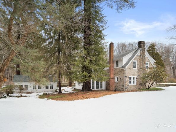 14 Chestnut Hill Road, Stamford CT 06903