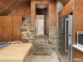 14 Chestnut Hill Road, Stamford CT 06903