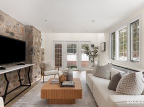 14 Chestnut Hill Road, Stamford CT 06903