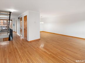 135 Courtland Avenue APT 13, Stamford CT 06902