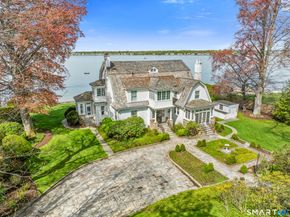 215 Ocean Drive W, Stamford CT 06902