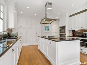 215 Ocean Drive W, Stamford CT 06902