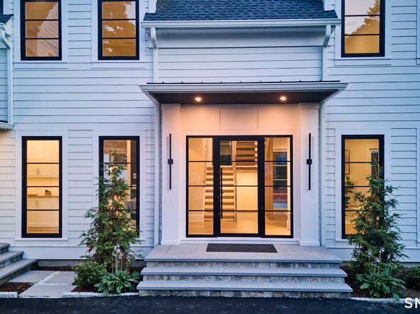 11 Wake Robin Road, Westport CT 06880