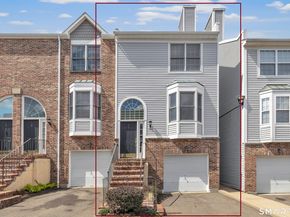 2612 North Avenue F9, Bridgeport CT 06604