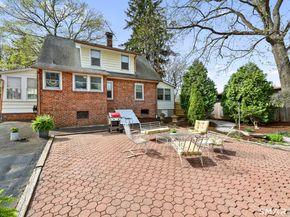 5 Sunset Lane, Ridgefield CT 06877