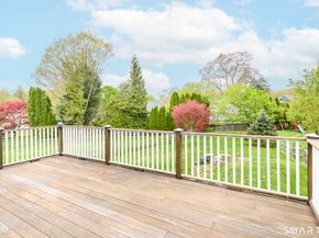 5 Lacey Lane, Norwalk CT 06854