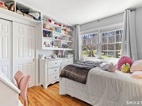 19 Merrimac Drive, Trumbull CT 06611