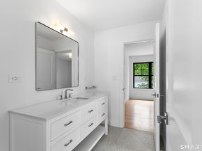 35 Oronoque Hills Road, Stratford CT 06614