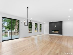 35 Oronoque Hills Road, Stratford CT 06614