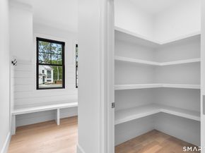 35 Oronoque Hills Road, Stratford CT 06614