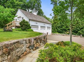 19 Skymeadow Drive, Stamford CT 06903