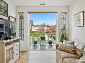 77 Havemeyer Lane 318, Stamford CT 06902