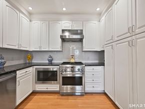 77 Havemeyer Lane 318, Stamford CT 06902