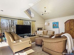 66 Dogwood Lane, Trumbull CT 06611