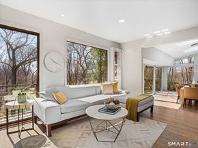 66 Dogwood Lane, Trumbull CT 06611