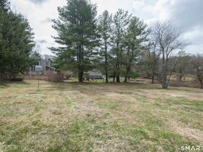 88 Putnam Park Road, Bethel CT 06801