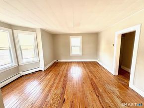25 Westfield Avenue, Bridgeport CT 06606