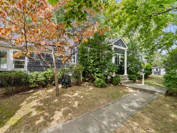 42 Mead Avenue