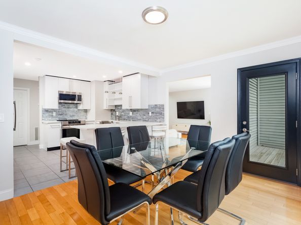 4 Pond View Drive 4, Brookfield CT 06804