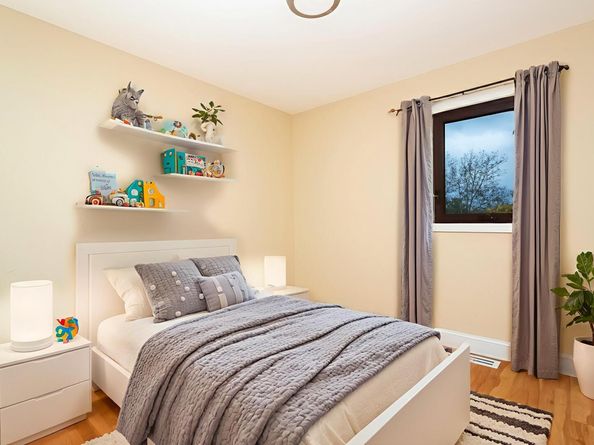4 Pond View Drive 4, Brookfield CT 06804