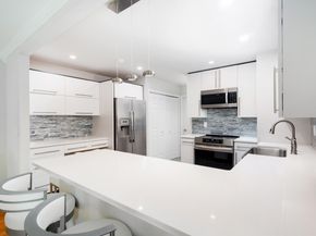 4 Pond View Drive 4, Brookfield CT 06804