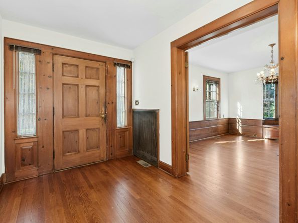 24 Sawmill Road, Norwalk CT 06851