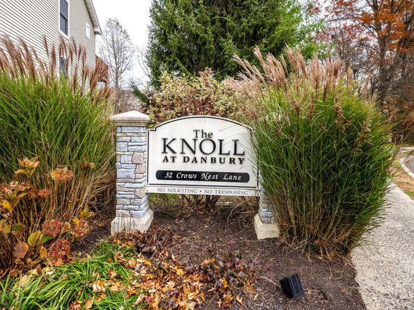 32 Crows Nest Lane 23, Danbury CT 06810