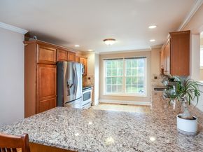 32 Crows Nest Lane 23, Danbury CT 06810