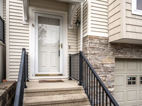 32 Crows Nest Lane 23, Danbury CT 06810