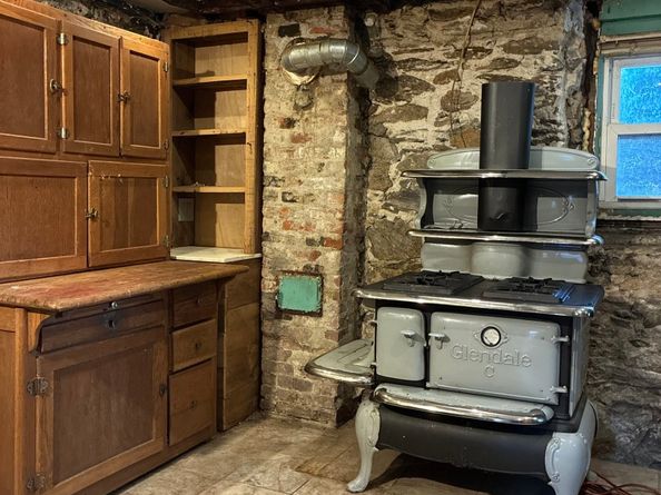 89 Grace Street, Fairfield CT 06825