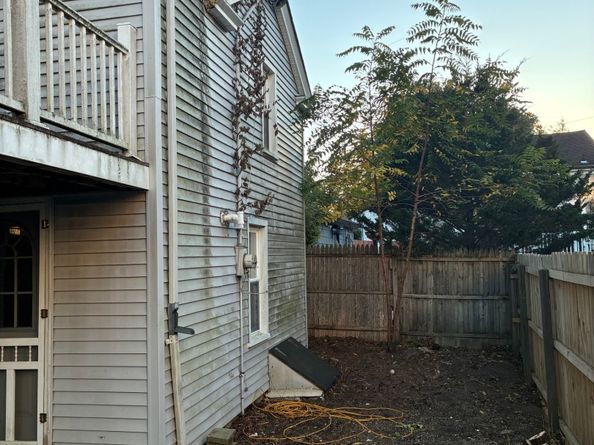 89 Grace Street, Fairfield CT 06825