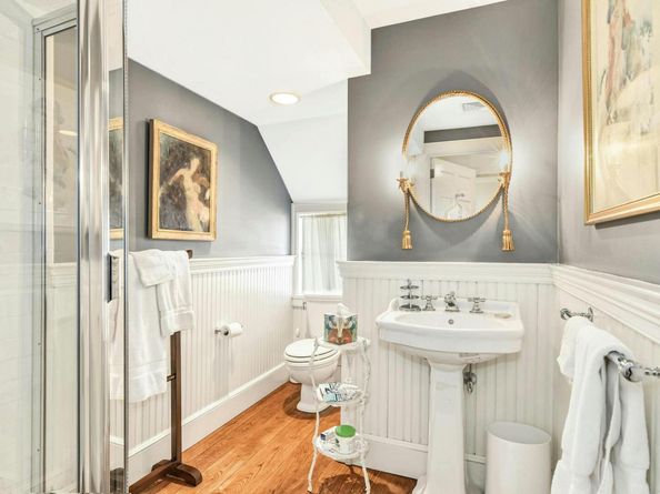 204 Parade Hill Road, New Canaan CT 06840