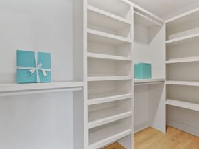 15 Barton Road, Fairfield CT 06824