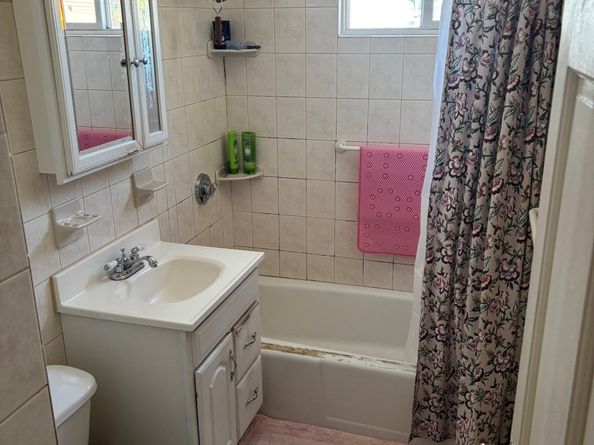 60 Gilmore Street, Bridgeport CT 06608