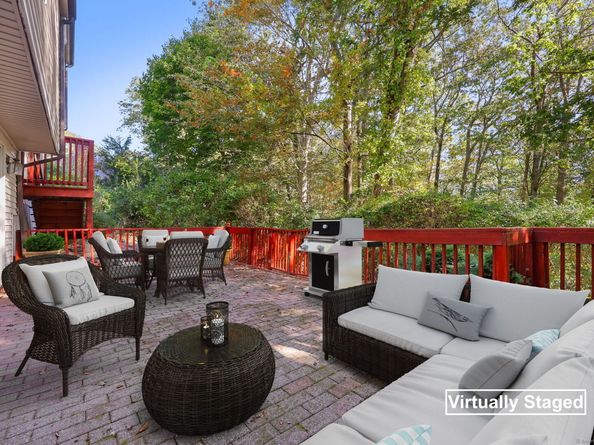 34 Birchwood Road, Monroe CT 06468