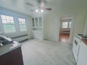 15 Robin Street, Stamford CT 06902