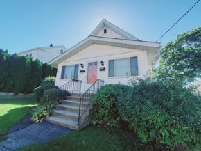 15 Robin Street, Stamford CT 06902