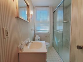 15 Robin Street, Stamford CT 06902
