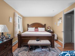 7 Barnstable Lane, Stamford CT 06907