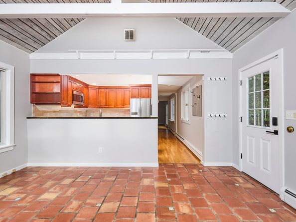 4 Colony Road, Weston CT 06883