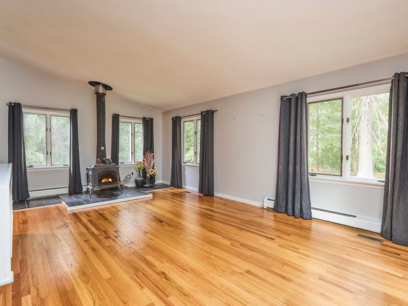 4 Colony Road, Weston CT 06883