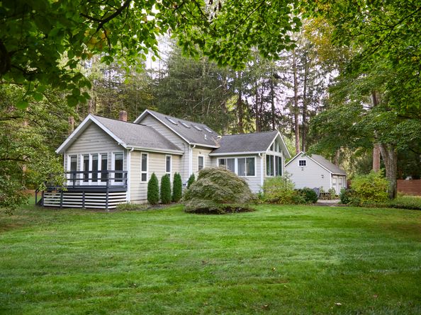 4 Colony Road, Weston CT 06883