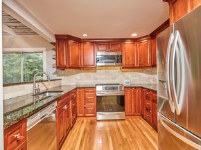 4 Colony Road, Weston CT 06883