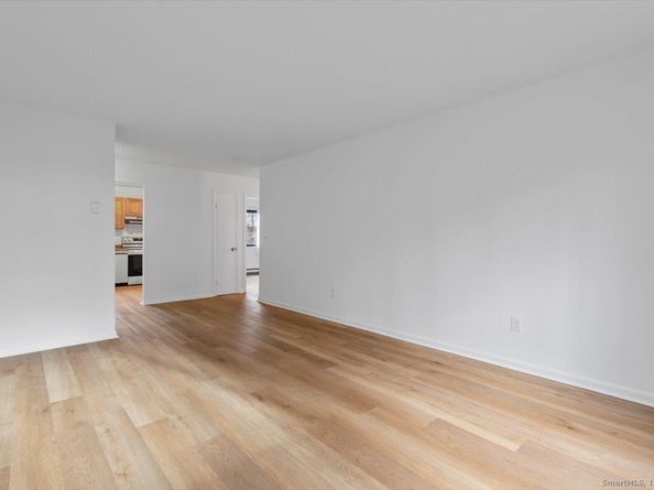 2998 Madison Avenue C, Bridgeport CT 06606