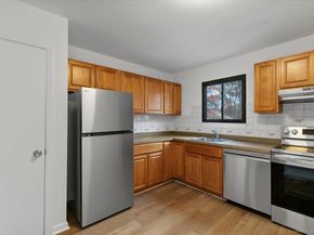 2998 Madison Avenue C, Bridgeport CT 06606