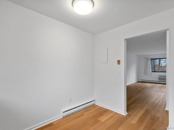 2998 Madison Avenue C, Bridgeport CT 06606