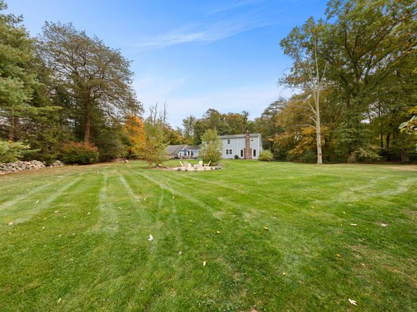 357 Jelliff Mill Road, New Canaan CT 06840