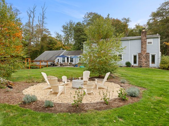 357 Jelliff Mill Road, New Canaan CT 06840