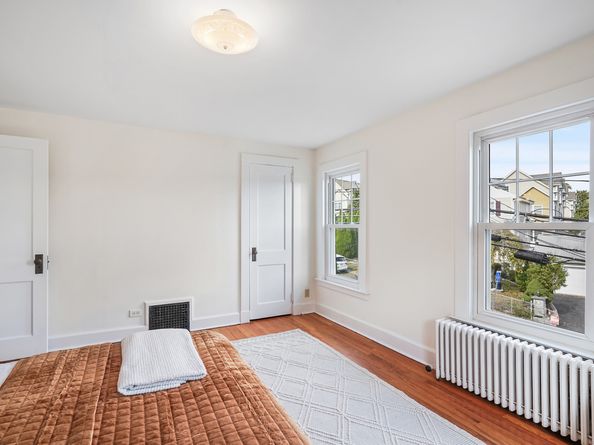 15 Mathews Street, Stamford CT 06902