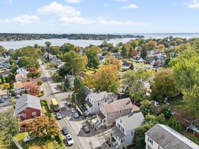 15 Mathews Street, Stamford CT 06902